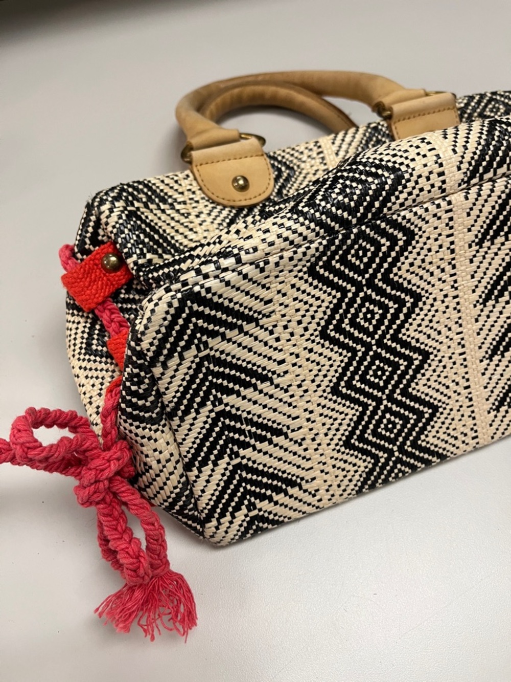 Miss Albright Speciality Woven Chevron Satchel Handbag in Black, Cream & Red - Picture 2 of 16